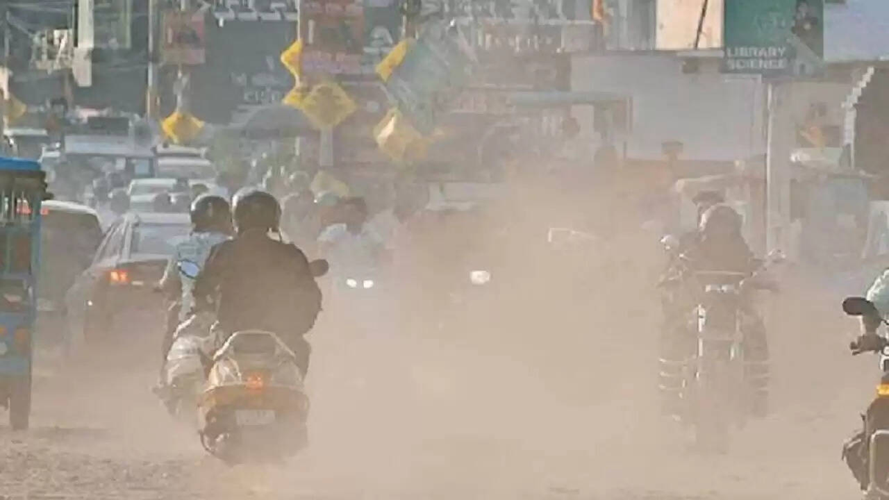 देहरादून में वायु गुणवत्ता में गिरावट, पर्यटकों के लिए चिंता का विषय