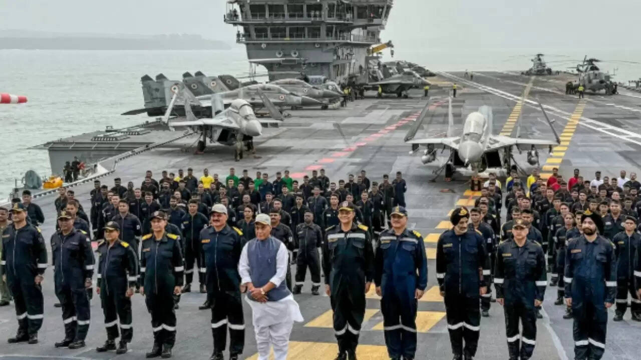 राजनाथ सिंह ने पाकिस्तान को आतंकवाद के खिलाफ चेतावनी दी