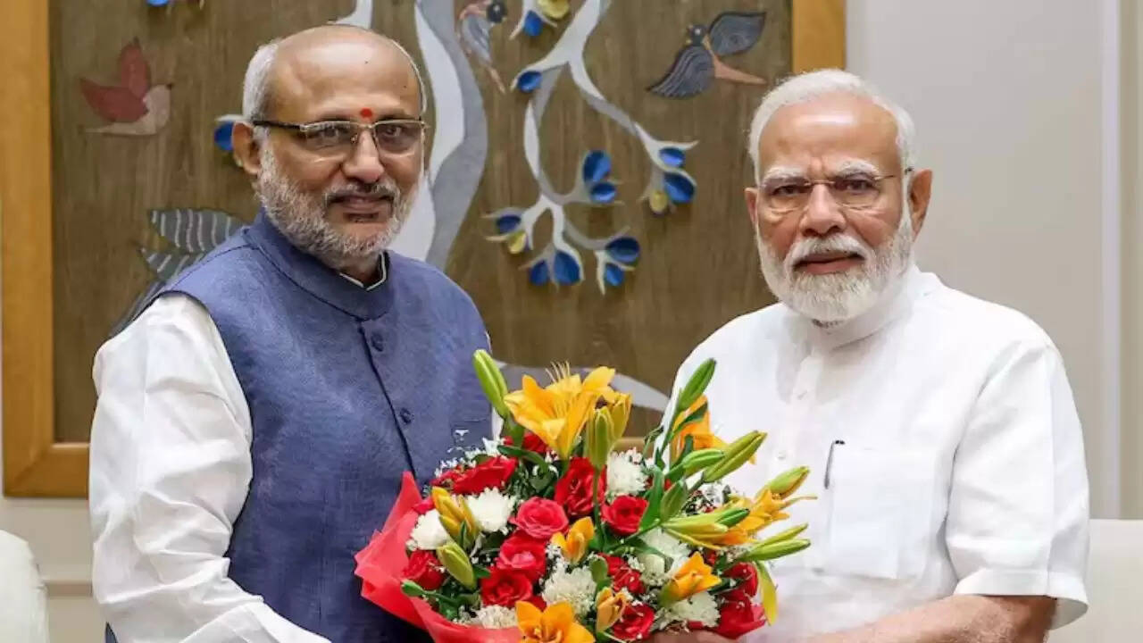 उपराष्ट्रपति चुनाव के लिए एनडीए ने सीपी राधाकृष्णन को उम्मीदवार बनाया