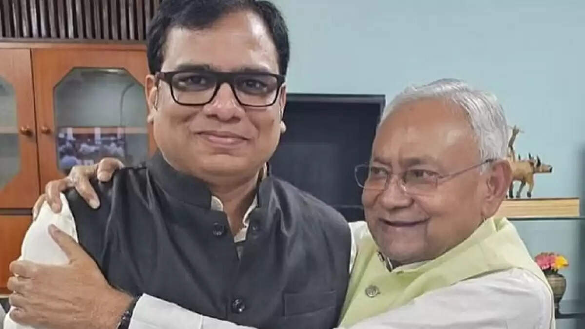 बिहार में जदयू विधायक पर आर्थिक अपराध इकाई का शिकंजा