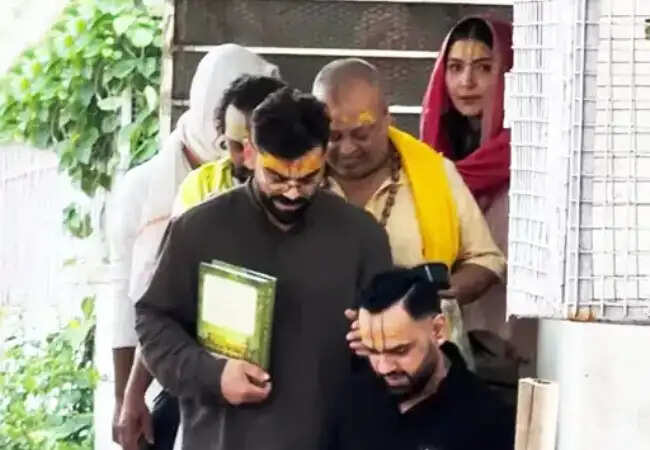 वृंदावन में विराट कोहली और अनुष्का शर्मा का आध्यात्मिक दौरा