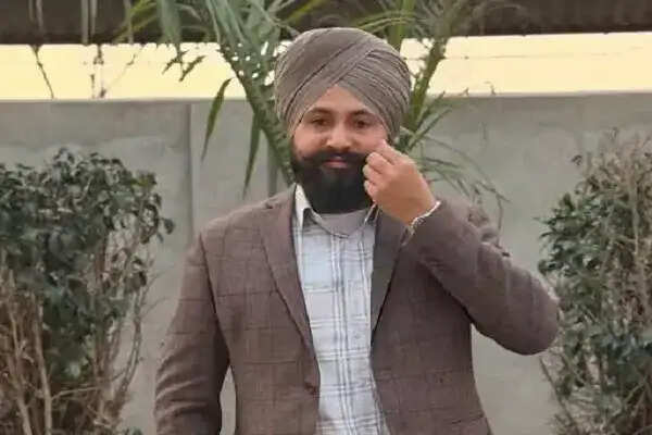 पंजाब के मोगा में दिनदहाड़े सरपंच पर फायरिंग, गंभीर रूप से घायल