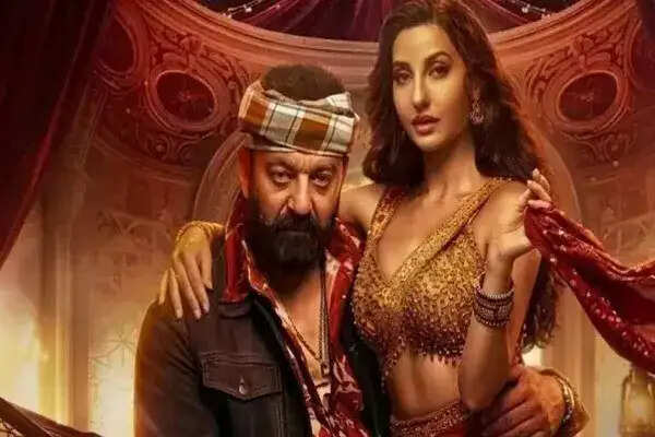 संजय दत्त ने विवादित गाने पर महिला आयोग से मांगी माफी, उठाया बड़ा कदम