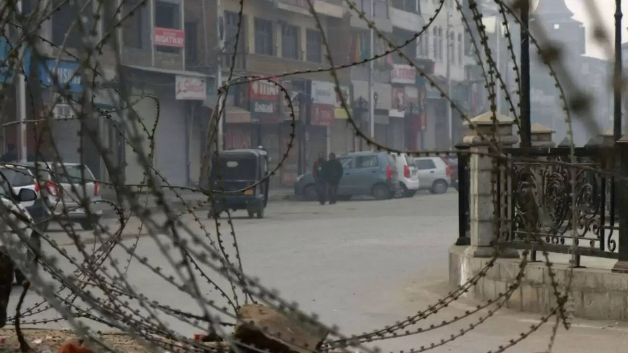 जम्मू-कश्मीर में नए डिलिमिटेशन विधेयक का प्रभाव: 24 सीटें रहेंगी खाली