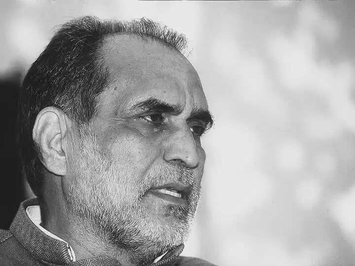 चंद्रशेखर: एक संवेदनशील नेता की याद में