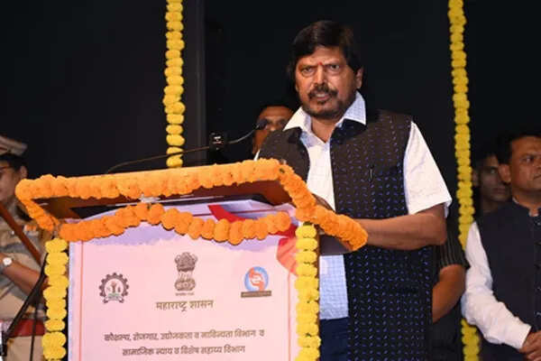 केंद्रीय मंत्री रामदास आठवले का हिंदी विवाद पर बयान