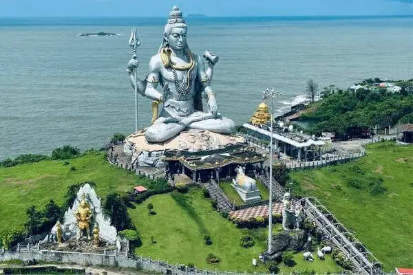 नवंबर में यात्रा के लिए बेहतरीन भारतीय स्थल