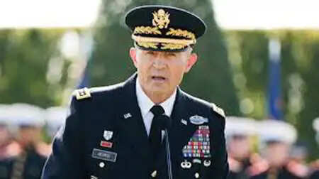 अमेरिकी सेना के प्रमुख जनरल रैंडी जॉर्ज ने अचानक लिया रिटायरमेंट
