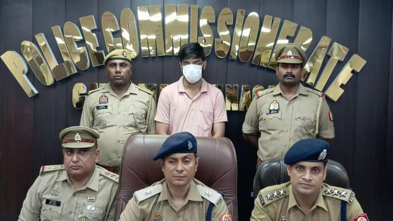 नोएडा में शादी के झांसे में फंसी महिला, 64 लाख की ठगी का मामला