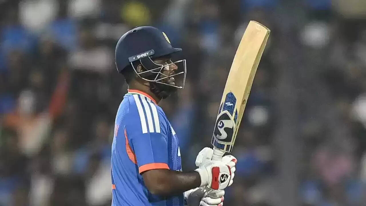 युजवेंद्र चहल ने संजू सैमसन के खराब प्रदर्शन पर उठाई सवाल, टीम से बाहर करने की मांग