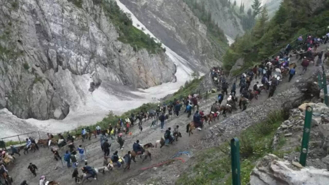 जम्मू-कश्मीर में अमरनाथ यात्रा के लिए नो फ्लाई जोन की घोषणा