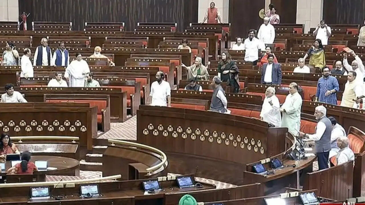 राज्यसभा चुनाव: 10 राज्यों में 37 सीटों पर मतदान, बिहार और ओडिशा में राजनीतिक हलचल