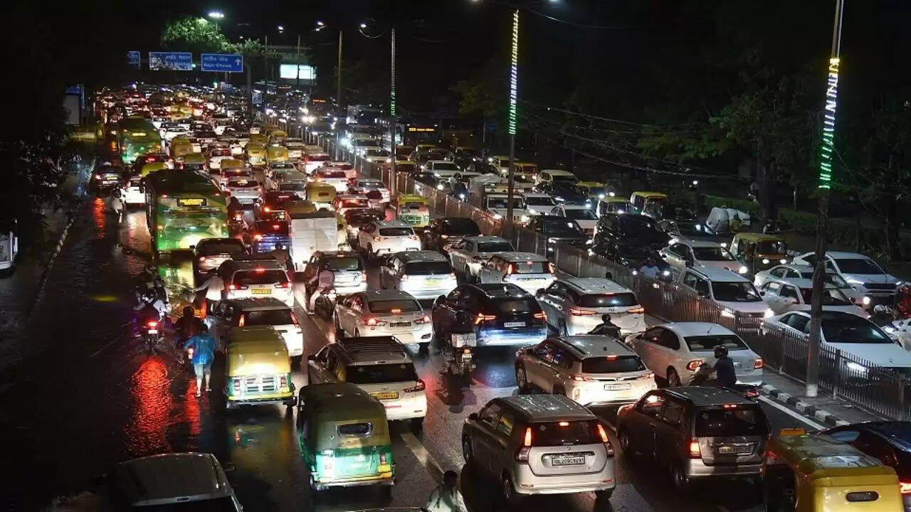 दिल्ली-एनसीआर में ट्रैफिक समस्या के समाधान के लिए नई योजनाएं