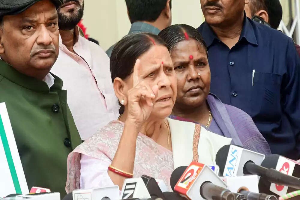 राबड़ी देवी ने आईआरसीटीसी घोटाले में जज पर पक्षपात का आरोप लगाया