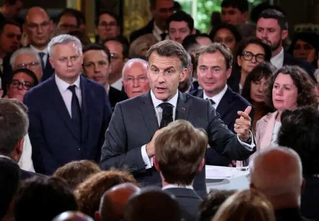 इजरायल-लेबनान युद्धविराम: मैक्रों की चिंता और नागरिकों की वापसी