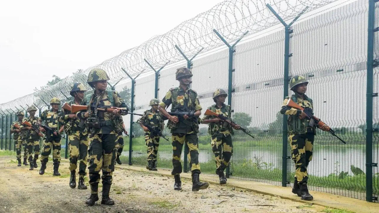 पश्चिम बंगाल में बांग्लादेशी घुसपैठियों का प्रयास, सुरक्षा बलों ने रोका