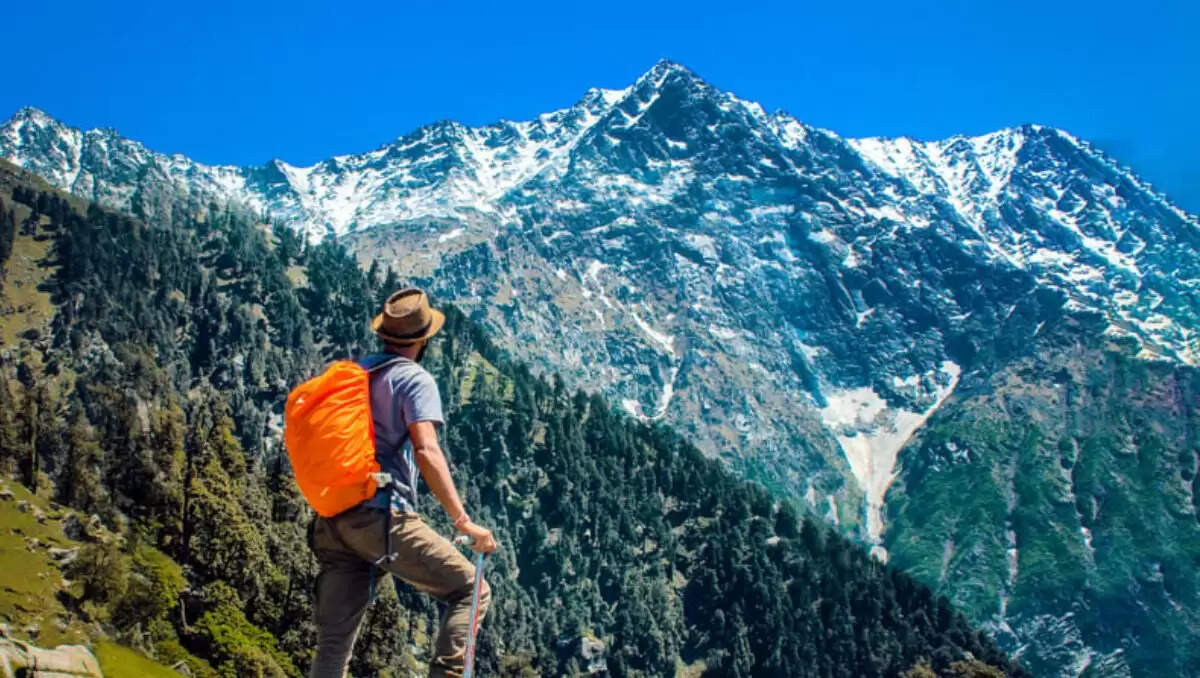उत्तराखंड की अद्भुत ट्रैकिंग साइट्स: प्रकृति प्रेमियों के लिए एक स्वर्ग