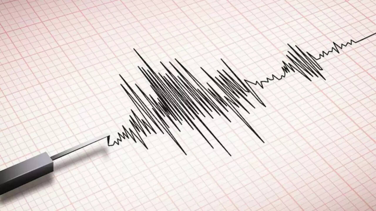 पाकिस्तान में फिर से भूकंप के झटके, विशेषज्ञों ने दी चेतावनी