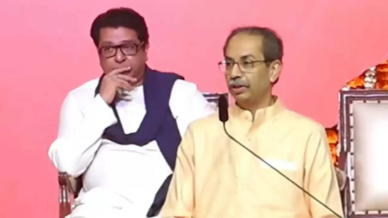 Uddhav और Raj Thackeray का ऐतिहासिक मिलन: महाराष्ट्र की राजनीति में नया मोड़