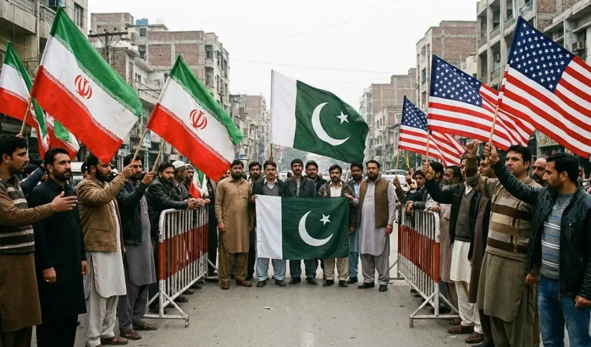 पाकिस्तान में ईरानी प्रतिनिधिमंडल की ऐतिहासिक वार्ता, वैश्विक संकट का समाधान खोजने की कोशिश