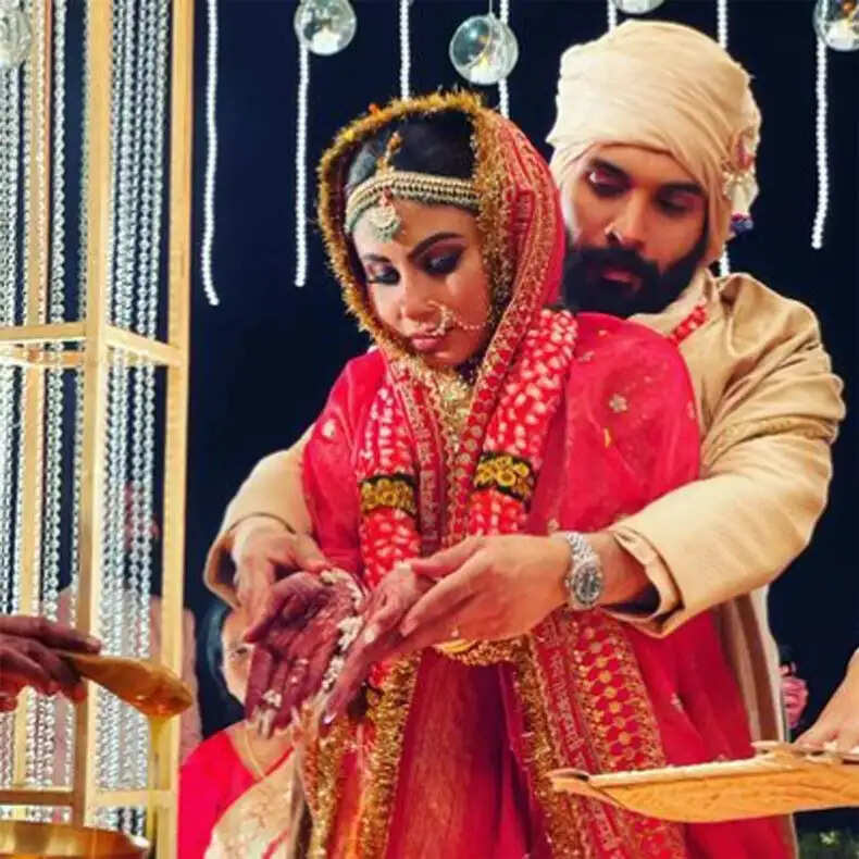 मौनी रॉय और सूरज नांबियार के रिश्ते में आई दरार, जानें क्या है वजह