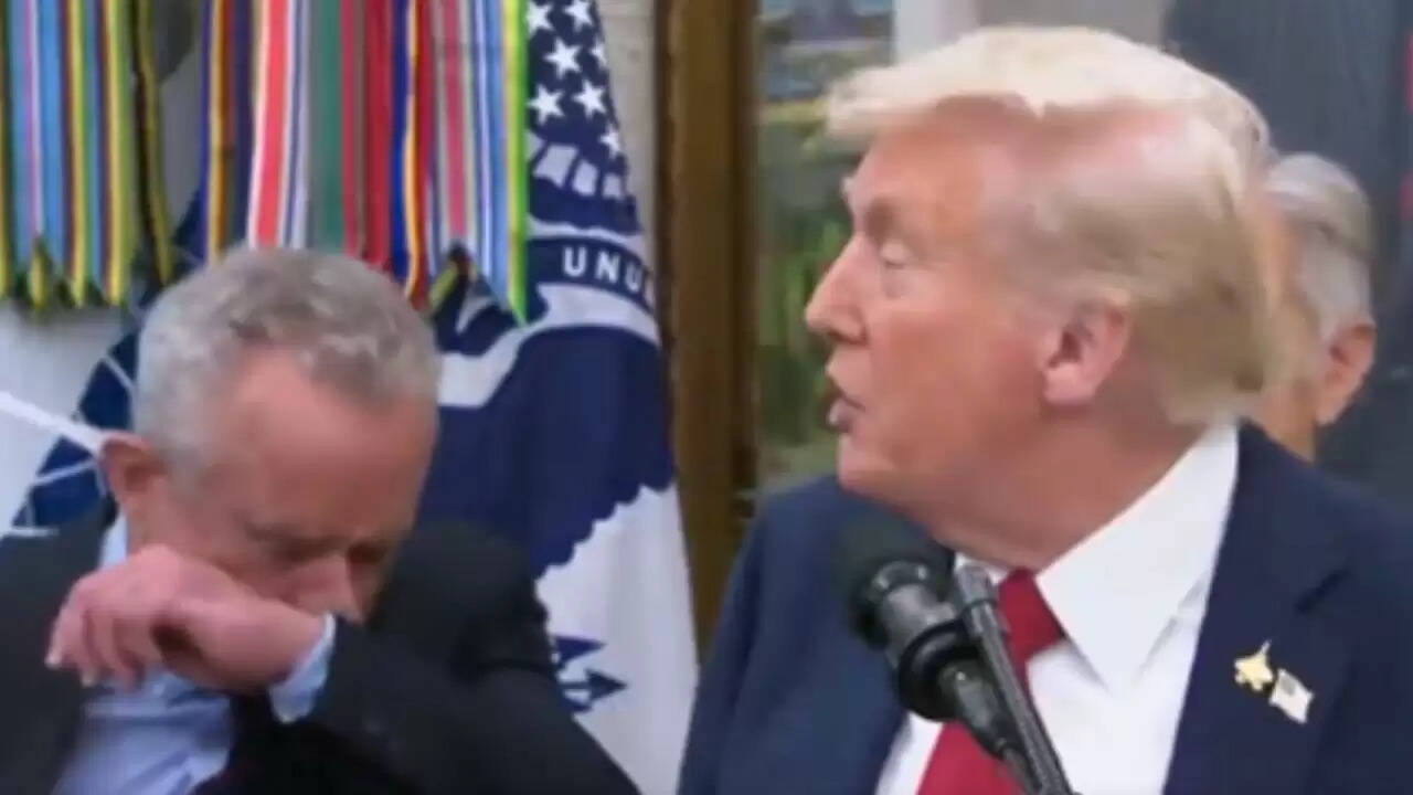 Donald Trump की दवाओं की कीमतें कम करने की योजना: फाइजर के साथ नया समझौता