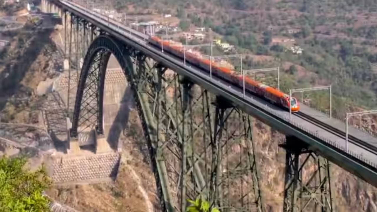 कटरा से श्रीनगर: वंदे भारत एक्सप्रेस की बुकिंग हुई फुल, जानें कब मिलेगी सीट?