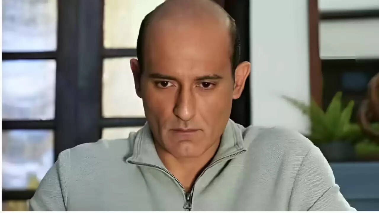 अक्षय खन्ना ने 'दृश्यम 3' छोड़ी, जानें वजह