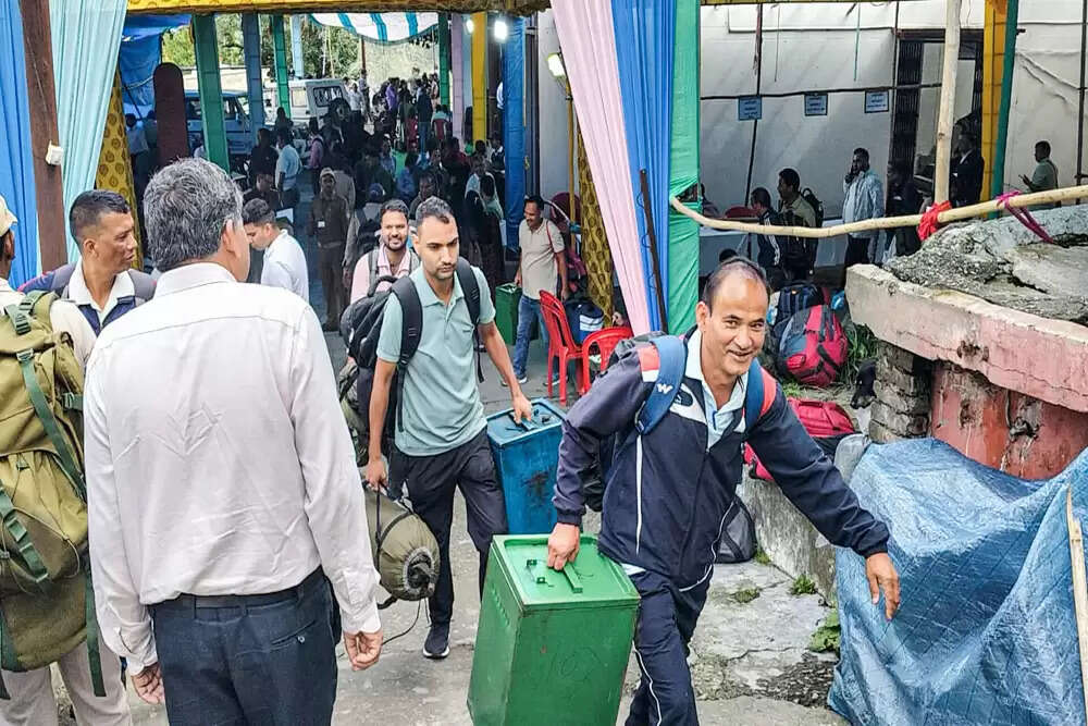 उत्तराखंड पंचायत चुनाव: पहले चरण के लिए मतदान की तैयारी पूरी