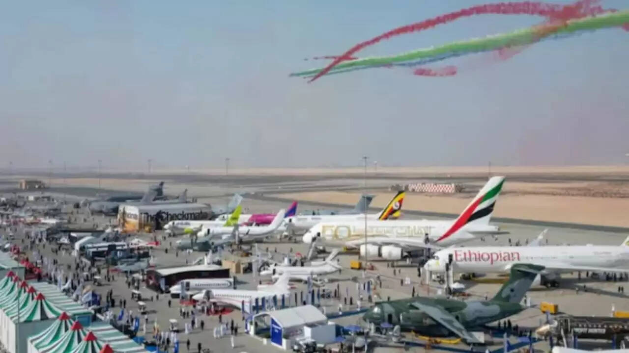 दुबई एयर शो में हादसों का इतिहास: तेजस से लेकर चेंगदू J-10C तक