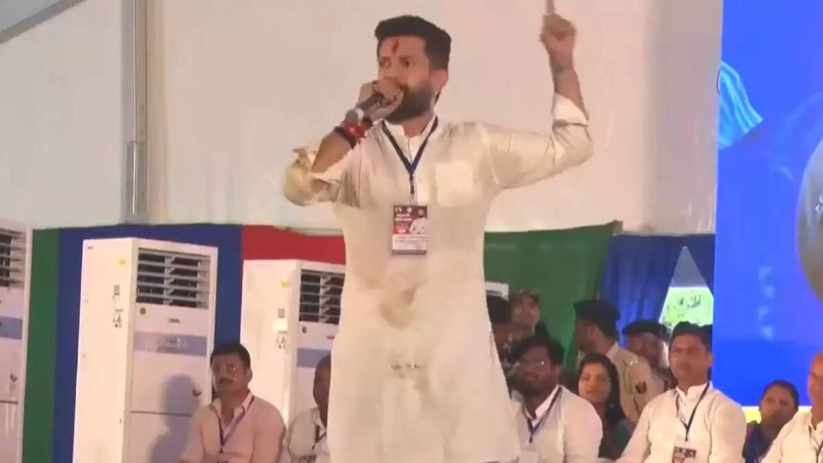 चिराग पासवान ने राजगीर में विपक्ष पर किया तीखा हमला