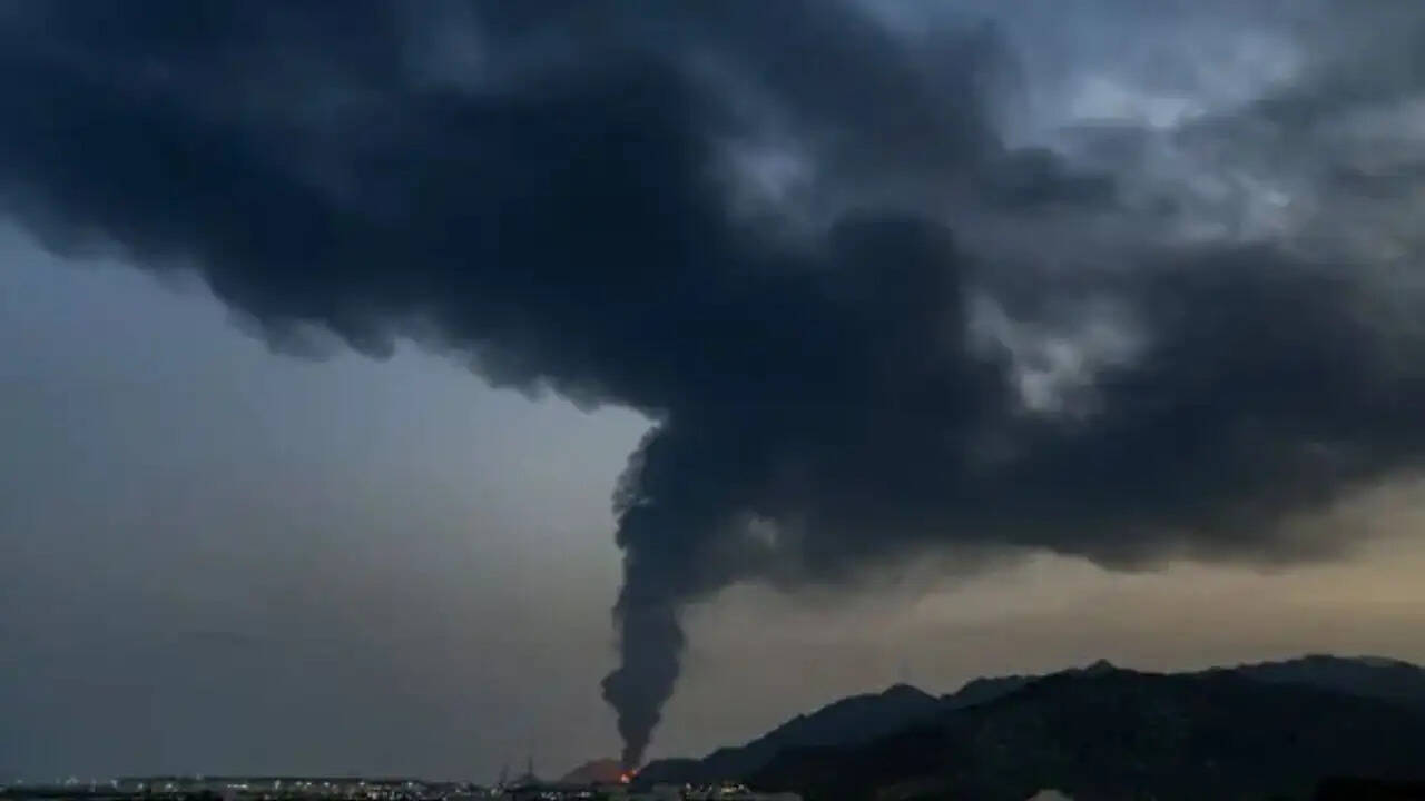 मिडिल ईस्ट में युद्ध: ईरान ने शुरू किया ऑपरेशन ट्रू प्रॉमिस-4, अमेरिका पर किया बड़ा हमला