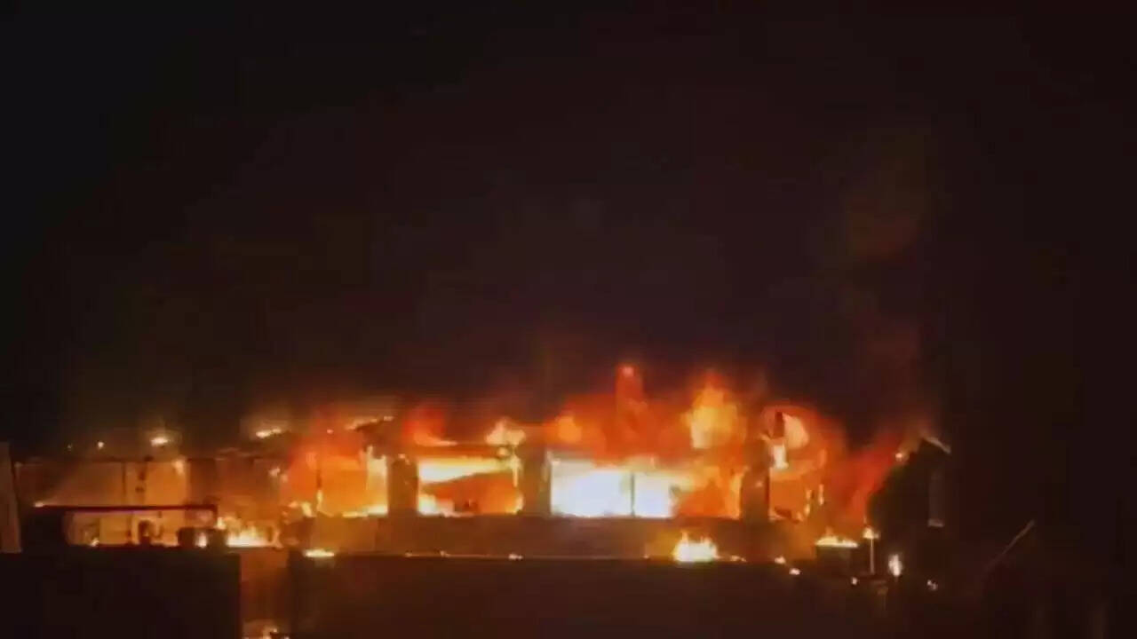 गोवा के नाइटक्लब में आग: 23 लोगों की जान गई, PM ने पीड़ितों के लिए सहायता की घोषणा की