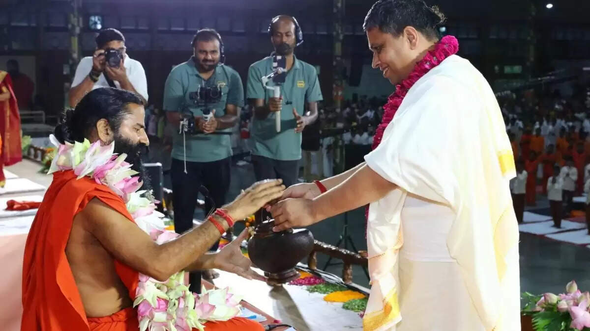 गुरु पूर्णिमा पर पतंजलि योगपीठ में विशेष आयोजन