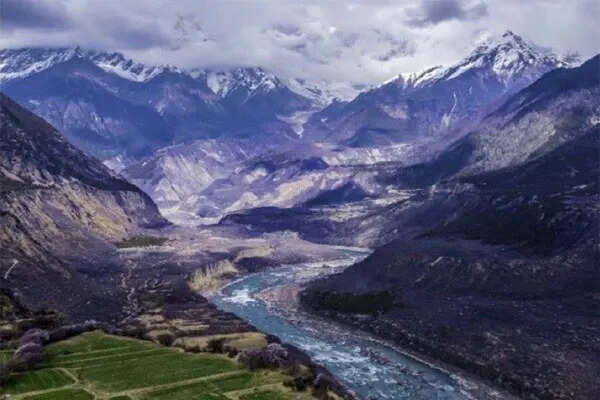 चीन का नया बांध: भारत के लिए बढ़ती चिंताएं