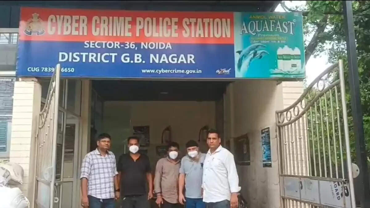 नोएडा में 3 करोड़ की साइबर ठगी का खुलासा, तीन आरोपी गिरफ्तार