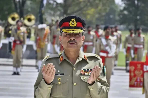 पाकिस्तान का आतंकवाद पर नया दृष्टिकोण: एक विरोधाभास