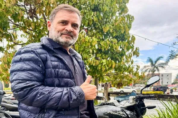 राहुल गांधी ने कोलंबिया में भारतीय ऑटो कंपनियों की सराहना की