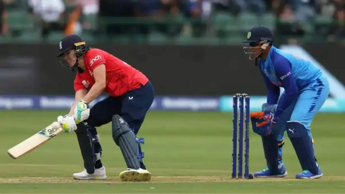 भारत और इंग्लैंड के बीच 5 T20I श्रृंखला के लिए टीम की घोषणा