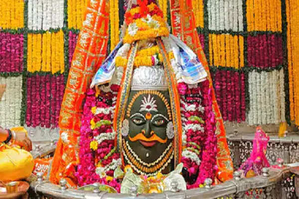 सोमवार को राशि अनुसार भगवान शिव की पूजा के सरल उपाय