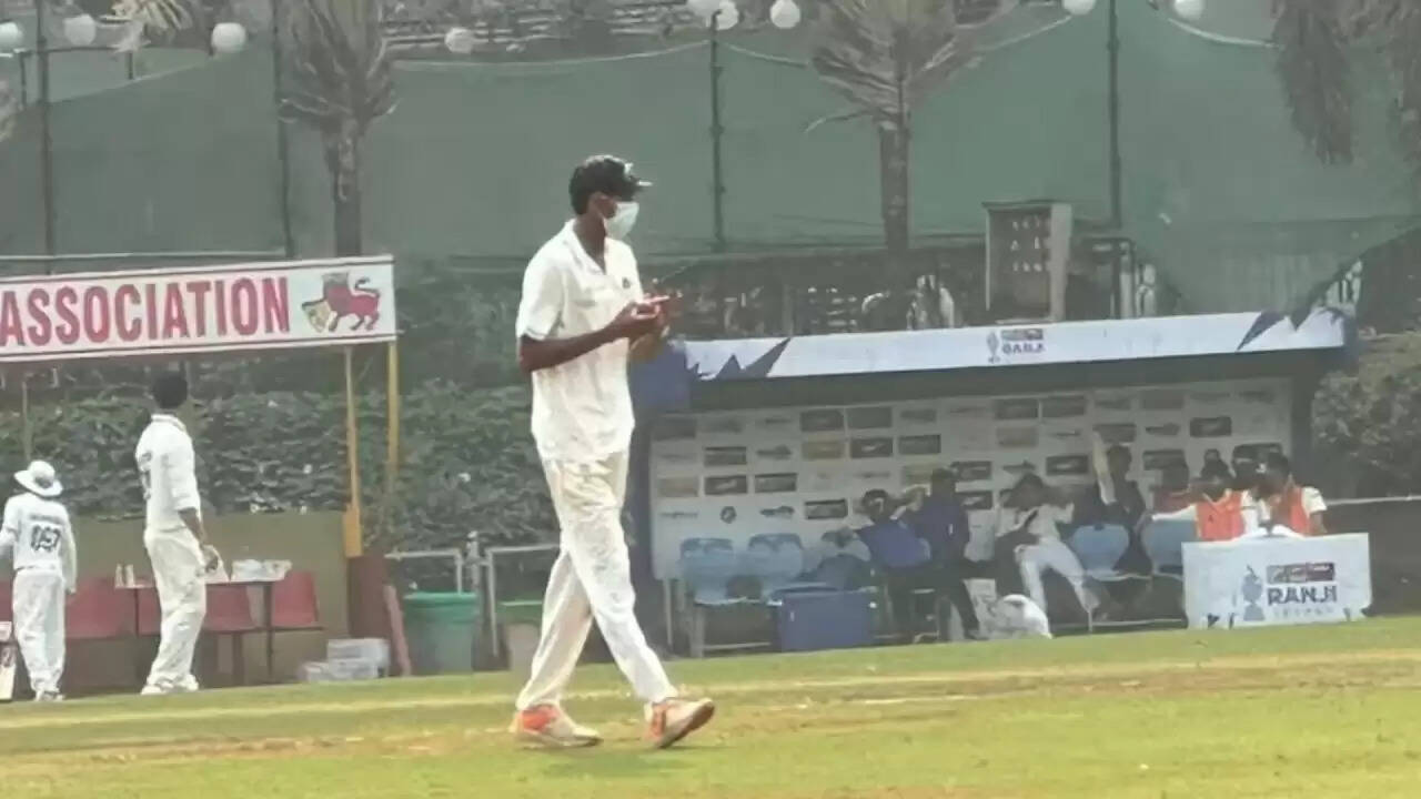 रणजी ट्रॉफी 2025-26: मुंबई और दिल्ली के बीच अनोखा मुकाबला