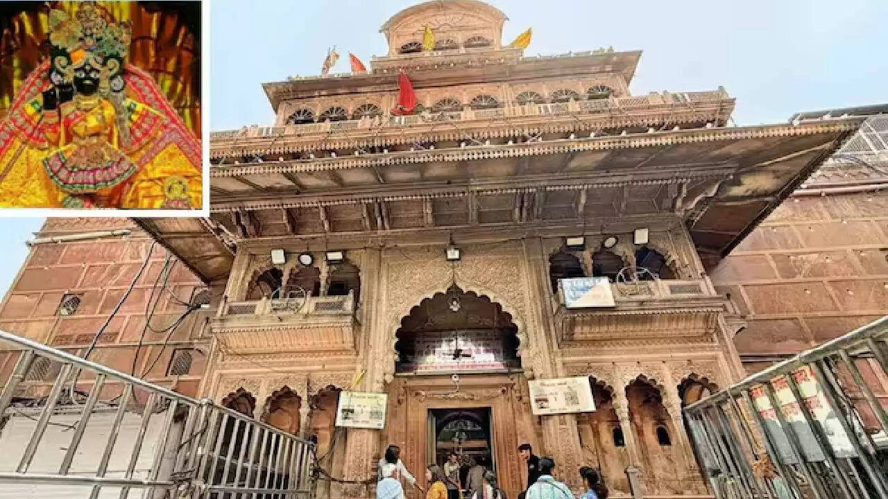 वृंदावन के बांके बिहारी मंदिर में भोग व्यवस्था में आई बाधा: श्रद्धालुओं में आक्रोश