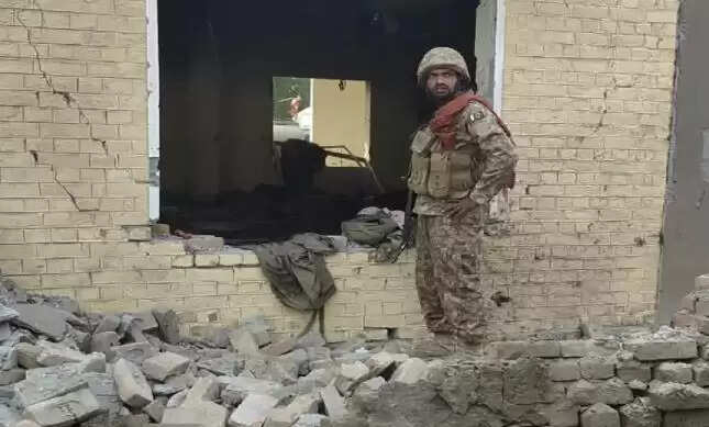 खैबर पख्तूनख्वा में सुरक्षा बलों पर आईईडी हमला, छह सैनिकों की मौत