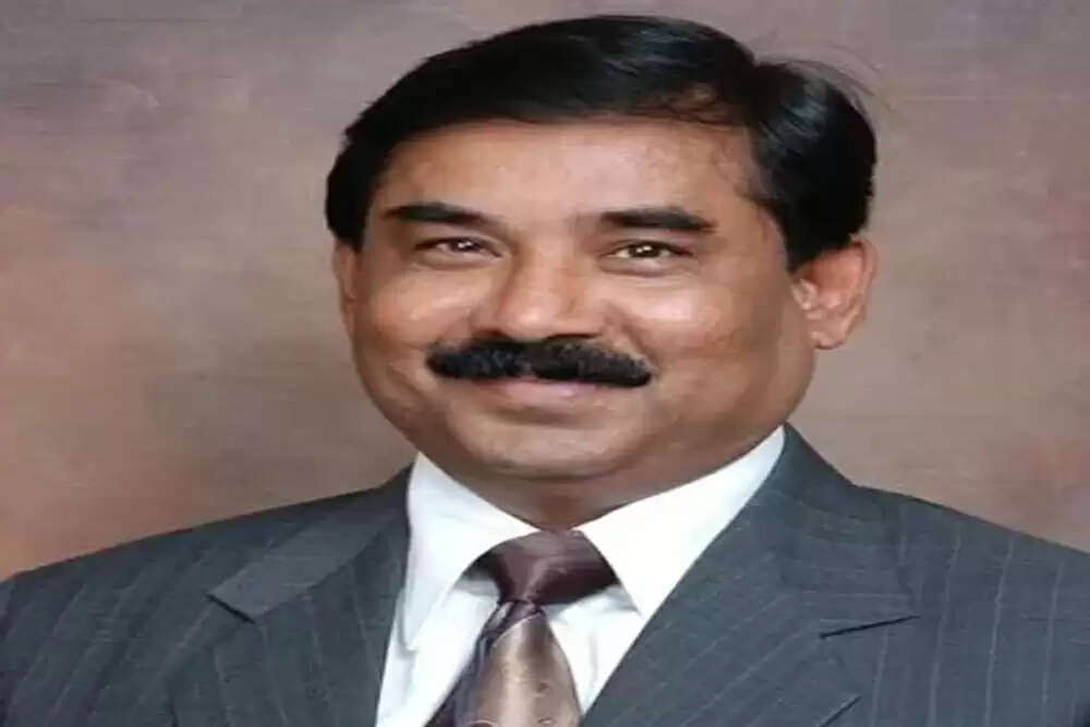 अशोक सिद्धार्थ ने मायावती से मांगी माफी, पार्टी में वापसी की इच्छा जताई
