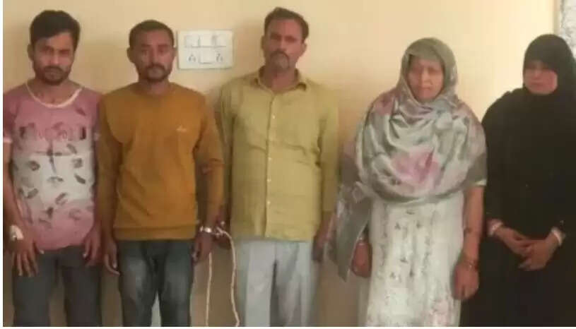 बरेली में गौवंश तस्करी गिरोह का भंडाफोड़, आठ गिरफ्तार