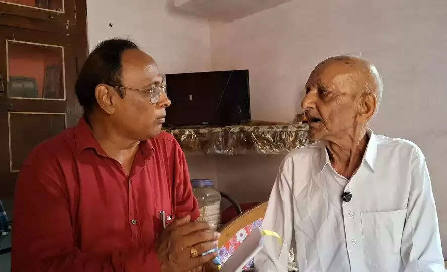 हुकुम चंद जैन ने जेल जाने के पहले खाई मलाई, कहा- अब चलो