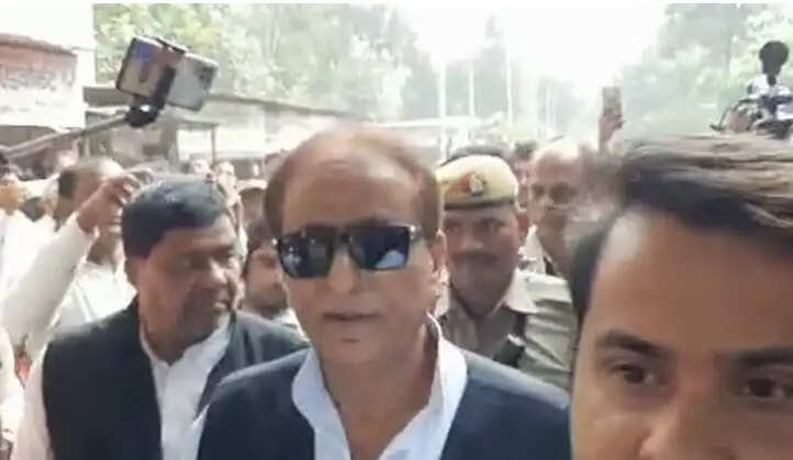 समाजवादी पार्टी के नेता आजम खान को कोर्ट से मिली सजा
