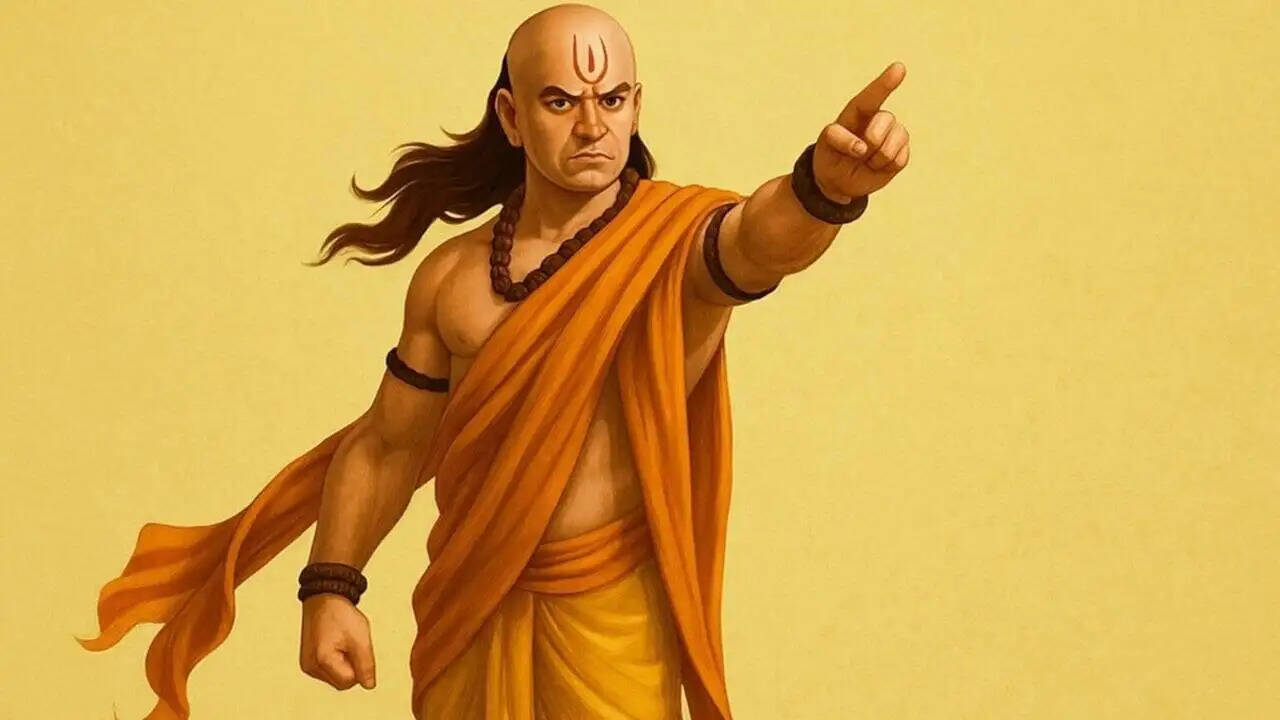 धोखेबाज़ों से बचने के लिए चाणक्य की बुद्धिमत्ता