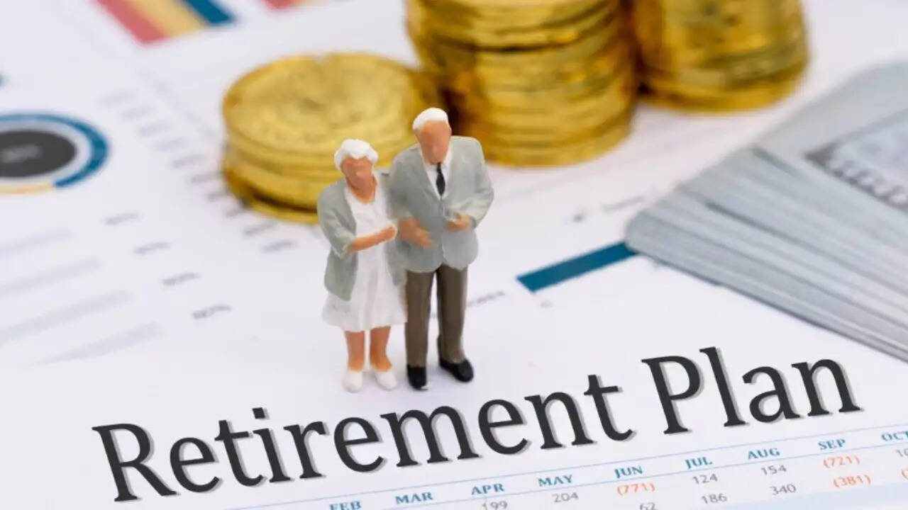 रिटायरमेंट के लिए सुरक्षित निवेश के विकल्प: पीपीएफ, ईपीएफ और एनपीएस