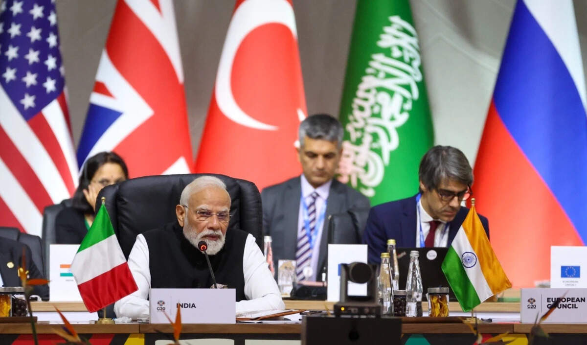 प्रधानमंत्री मोदी की जी20 शिखर सम्मेलन में वैश्विक नेताओं के साथ महत्वपूर्ण बैठकें